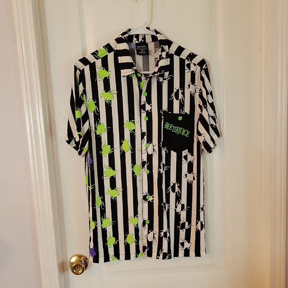 Beetlejuice Unisex Striped Black and White Shirt with Green Accents Size Small